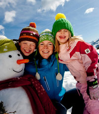 Kinder im Schnee in Murau